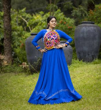 Royal-Blue  Plain With Work on Border Navratri Lehenga Choli With Fully Stitched Blouse 2