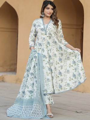 floral white and blue kurta set 4