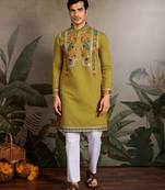 FLUORRESCENT GREEN VISCOSE SILK THEAD & SEQUINS EMBROIDERED WORK NAVRATRI FESTIVAL FUNCTION  PARTY WEAR STRAIGHT KURTA