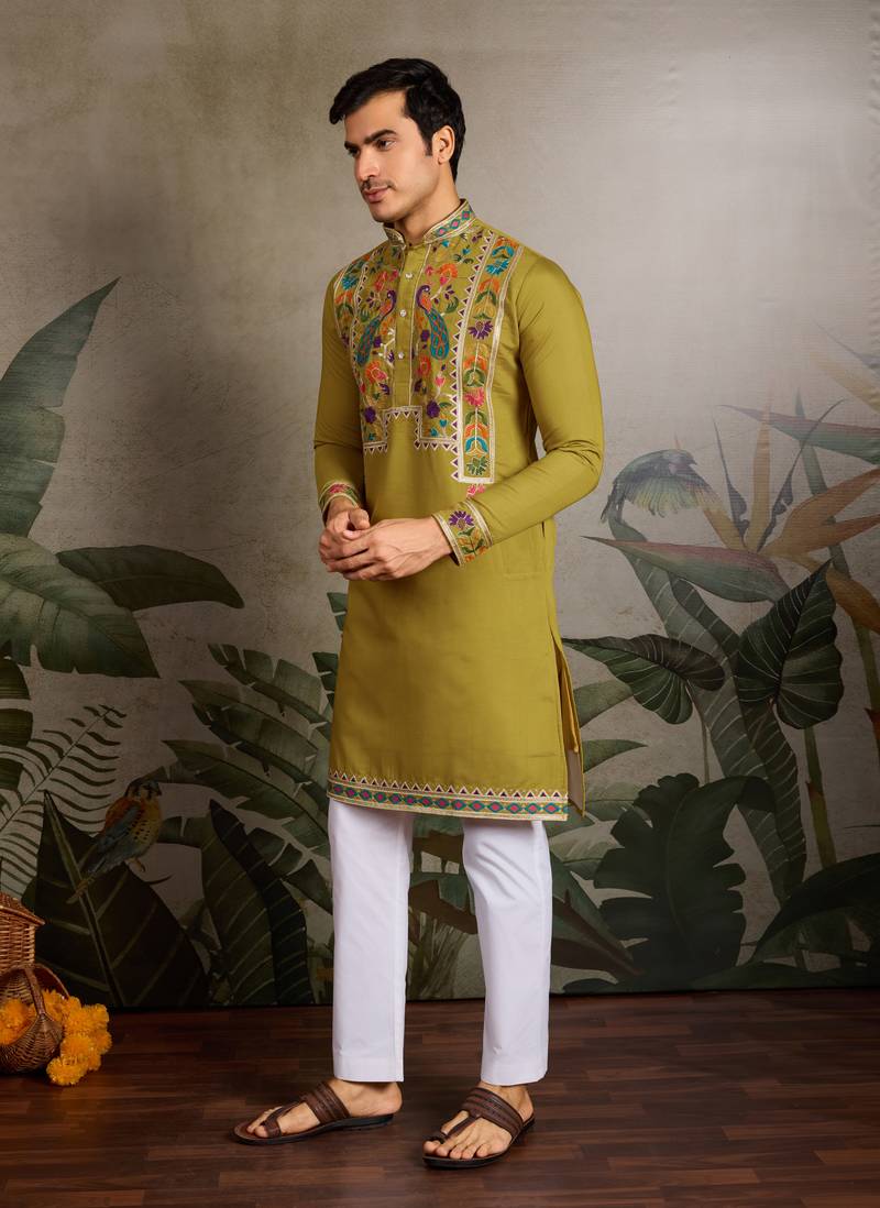 FLUORRESCENT GREEN VISCOSE SILK THEAD & SEQUINS EMBROIDERED WORK NAVRATRI FESTIVAL FUNCTION  PARTY WEAR STRAIGHT KURTA