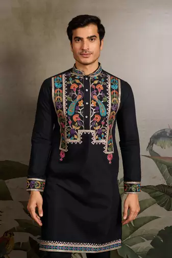 BLACK VISCOSE SILK THEAD WITH SEQUINS EMBROIDERED WORK WEDDING FUNCTION NAVRATRI FESTIVAL PARTY WEAR STRAIGHT KURTA