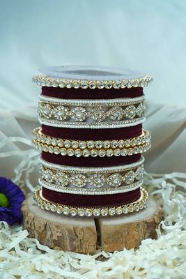 Metal kundan velvet set 1