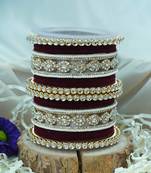 Metal kundan velvet set