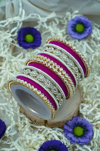 Metal kundan velvet set