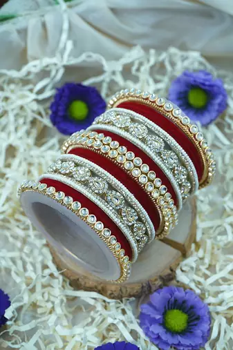 Metal kundan velvet set