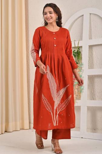 Sarvari rust red embroidered cotton kurta sets