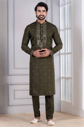 Green Plain Blended Cotton designer kurta pyjama set