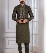 Green Plain Blended Cotton designer kurta pyjama set