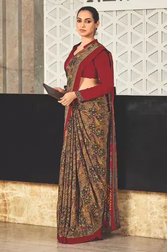 Mustard crepe silk printed saree with unstitched blouse
