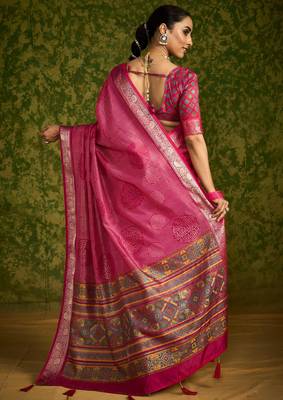 Pink velvet tussar silk blend foilprint saree with unstitched blouse 3