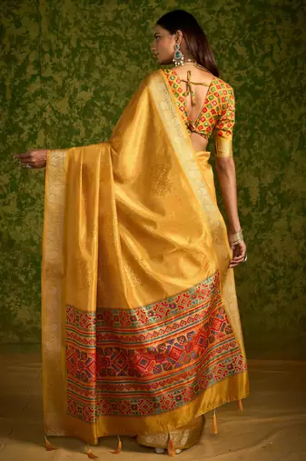 Yellow-firoji velvet tussar silk blend foilprint saree with unstitched blouse