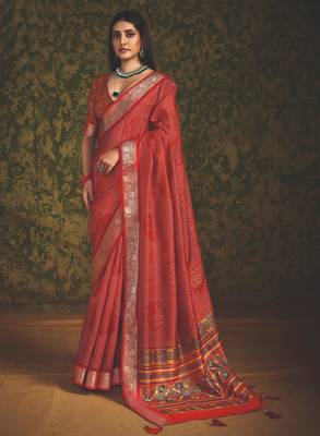 Red velvet tussar silk blend foilprint saree with unstitched blouse 1