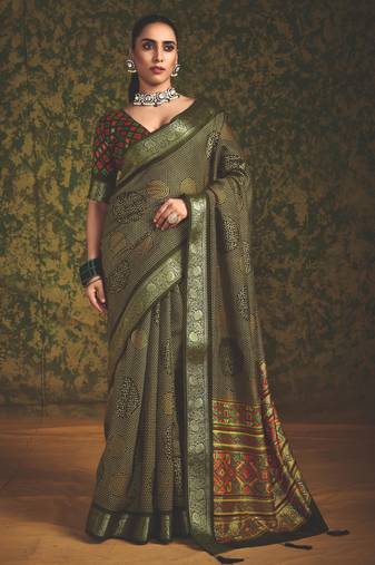 Mehendi green velvet tussar silk blend foilprint saree with unstitched blouse