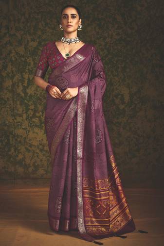 Maroon velvet tussar silk blend foilprint saree with unstitched blouse