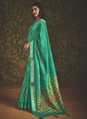 Bottle green velvet tussar silk blend foilprint saree with unstitched blouse 1