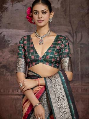Multi color dolla silk blend blend self jaquard border saree with unstitched blouse 2