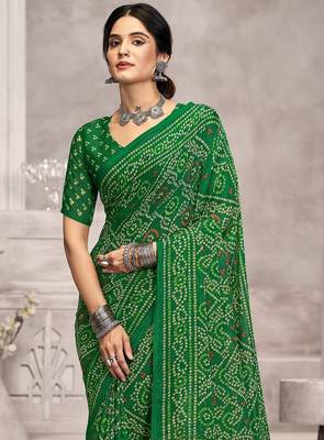 green chiffon bandhani geometric printed saree with blouse  2