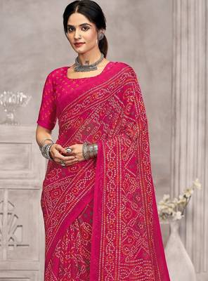 pink chiffon bandhani geometric printed saree with blouse  2