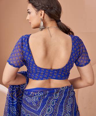 blue chiffon bandhani geometric printed saree with blouse  5