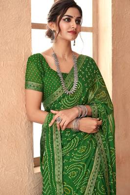 green chiffon bandhani geometric printed saree with blouse  2