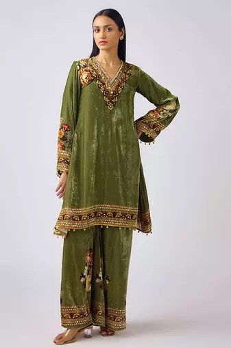 Green embroidered velvet kurta set