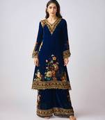 Blue embroidered velvet kurta set