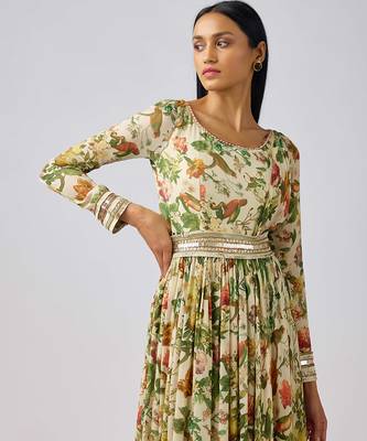 White printed chinon gown 5