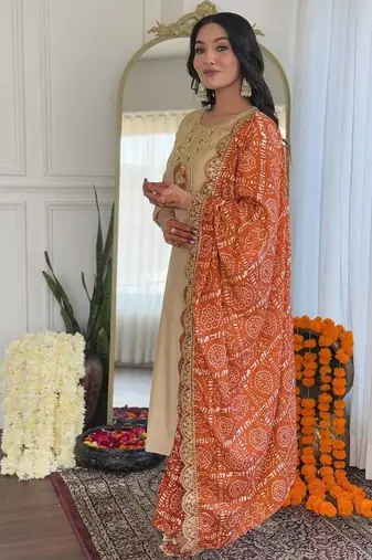 Beige Kurta set with Bandhani Dupatta