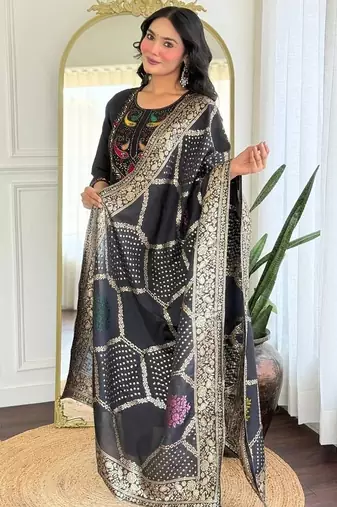 Black Embroidered Kurta set with Dupatta