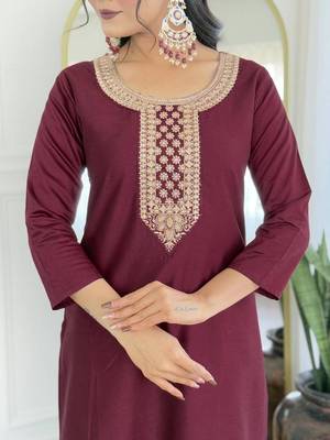 maroon Embroidered Kurta with Dupatta 4
