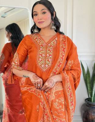 Rust Orange Embroidered Kurta set  2