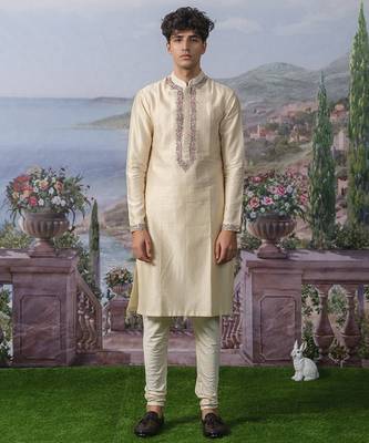 Off white embroidered chanderi silk kurta pajama 1