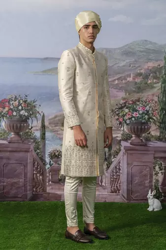 White embroidered chanderi silk sherwani