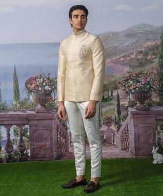 Beige embroidered chanderi silk bandhgala suit 4