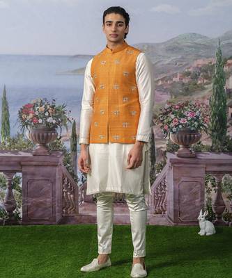 White plain chanderi silk kurta pajama with orange nehru jacket 4