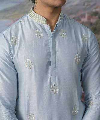Blue embroidered chanderi silk kurta pajama 2