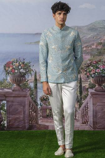 Blue embroidered chanderi silk Bandhgala set