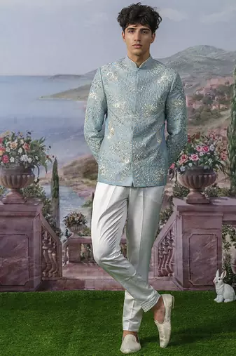 Blue embroidered chanderi silk Bandhgala set