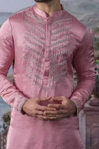 Pink embroidered chanderi silk kurta pajama