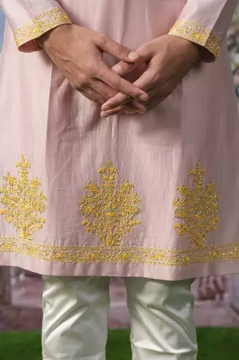 Pink embroidered chanderi silk kurta pajama