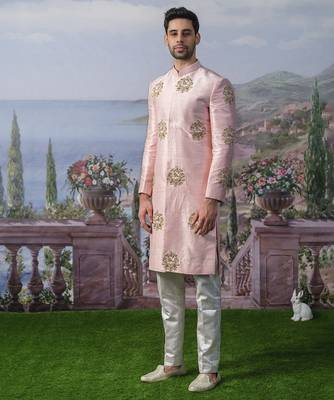 Pink embroidered chanderi silk kurta pajama 3