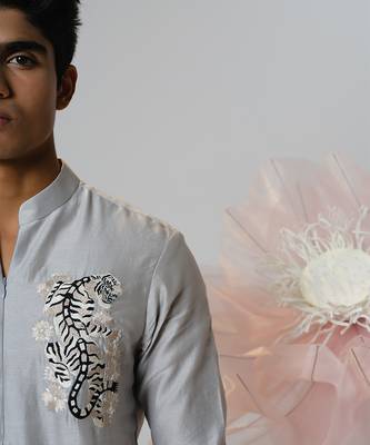 Grey woven cotton kurta pajama 2