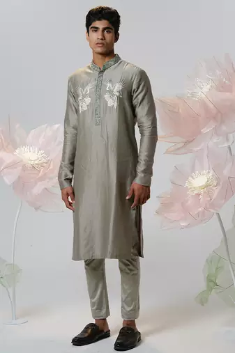 Green woven cotton kurta pajama