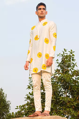White Printed chanderi kurta pajama