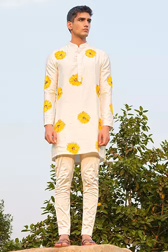 White Printed chanderi kurta pajama