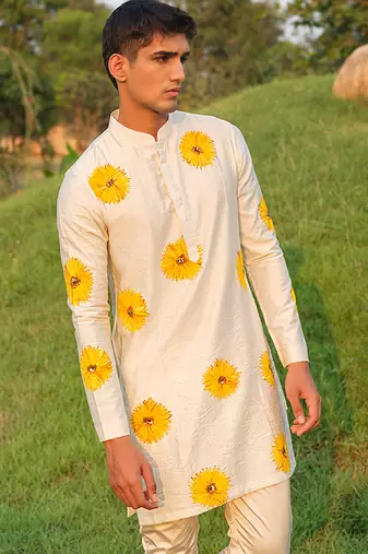 White Printed chanderi kurta pajama