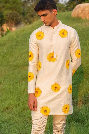 White Printed chanderi kurta pajama
