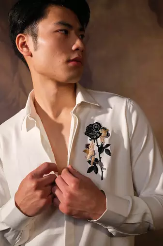 White plain crepe shirt