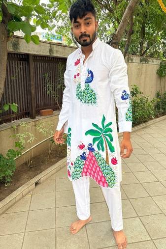Handpaint back radha krishna front peacock  kurta