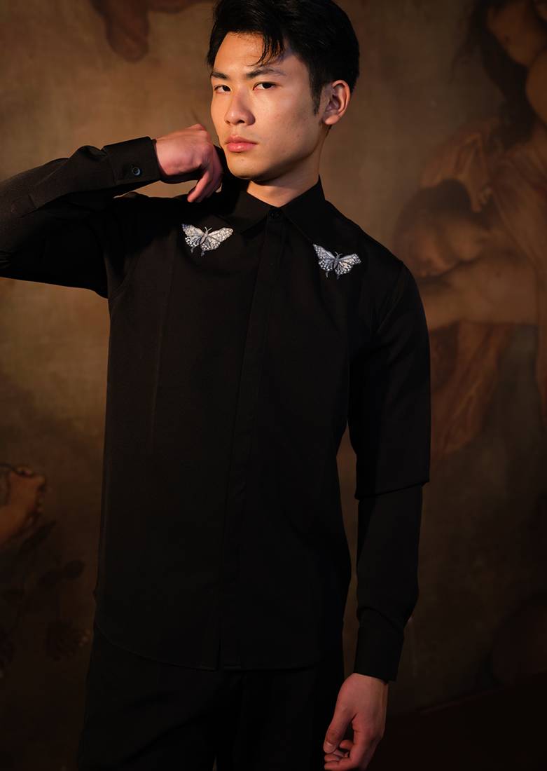 Black plain crepe shirt